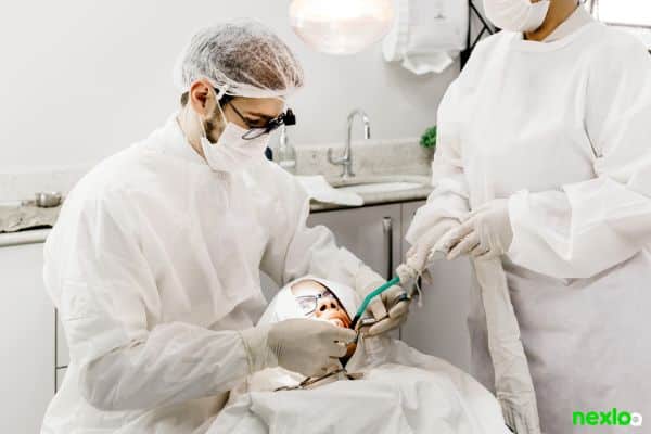 studio dentistico dentista 6