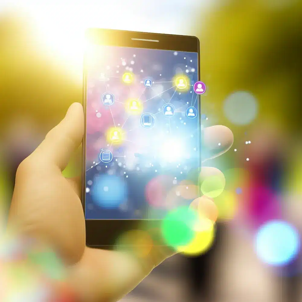 CRM Mobile: Cos'è? Vantaggi e Come Scegliere la Soluzione Giusta