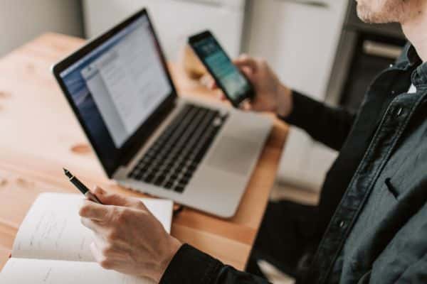 CRM with WhatsApp Integration: How to Sell More?