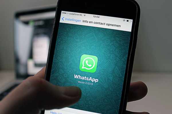 WhatsApp Business Out of Office Message How to Use + 20 Examples